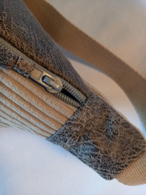 SAC BANANE VELOURS CÔTTELE BEIGE ET SIMILI GRIS CRAQUELE